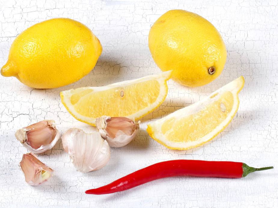 Česen, limona in poper proti parazitom